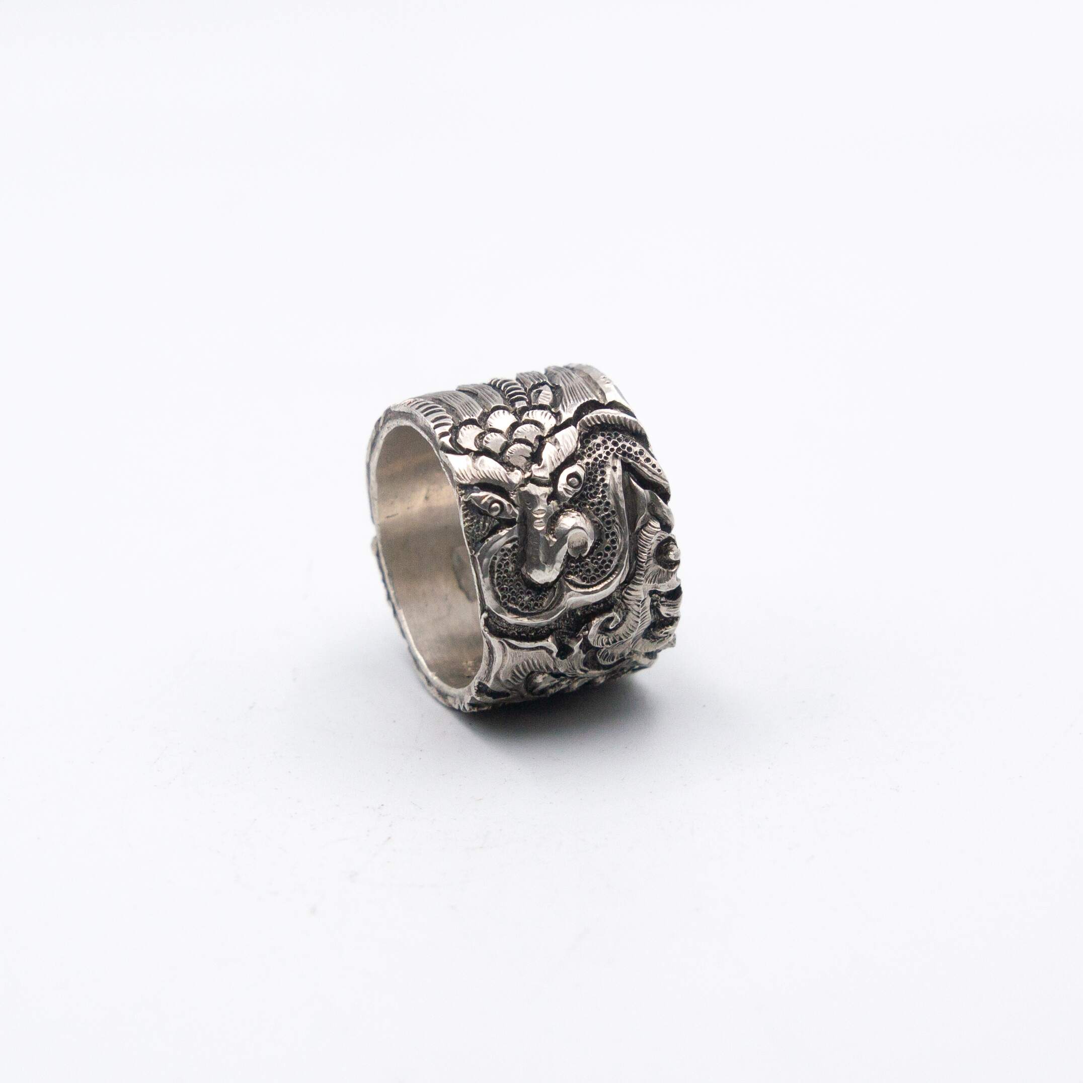 925 Sterling Silver Engraved Dragon Ring For Men – Antique Handcrafted in Nepal (20 grams)