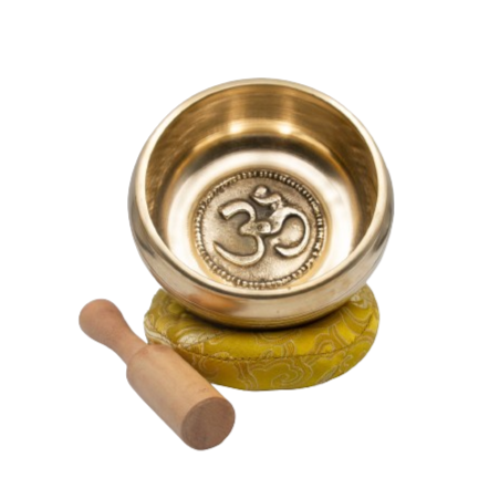 Authentic Himalayan Golden Shinning OM Singing Bowl Single Set Handcrafted in Nepal Large (594 grams) – Includes Traditional Wooden Striker and Silk Cushion Included – Ideal for Healing, Mindfulness, Meditation, and Yoga