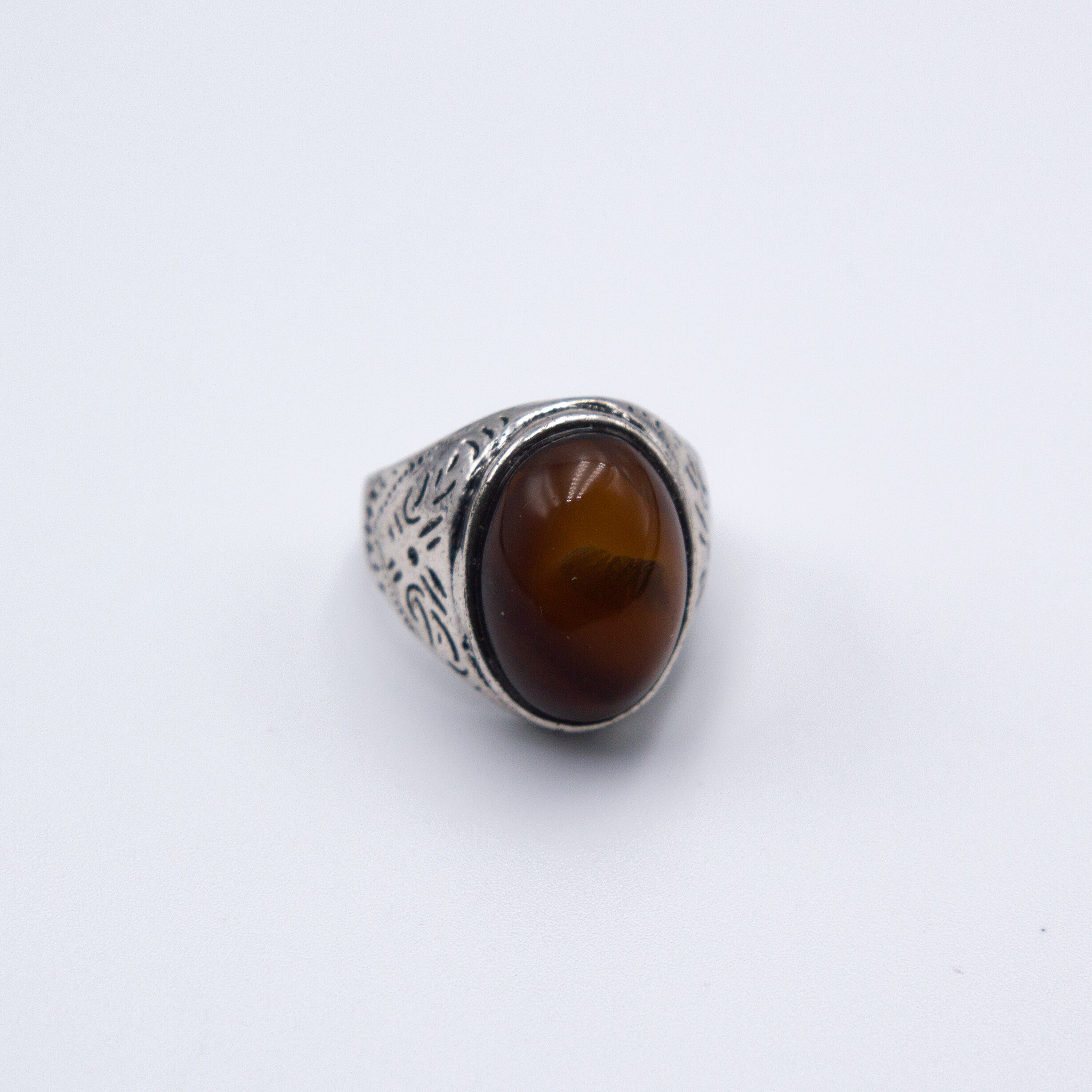 Natural Agate Crystal Ring Ornamental with silver linings